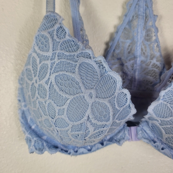 PINK by Victoria's Secret Lilac Lace Date Racerback Bra Size 32C blue - Picture 4 of 8
